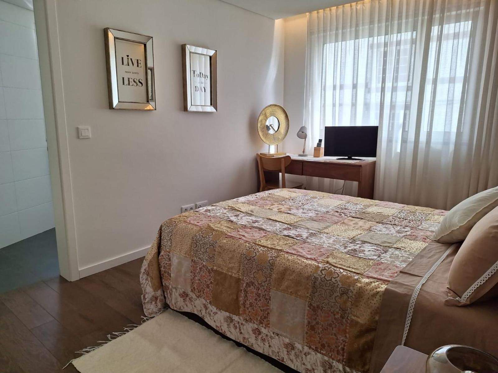 Coliseum Residence ปอนตาเดลกาดา ภายนอก รูปภาพ